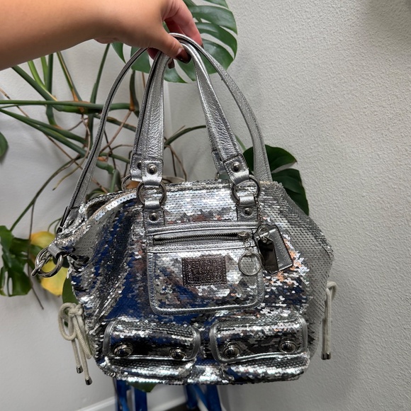 Y2K Vintage Coach Silver Sequin Poppy Spotlight 13821 - Picture 1 of 10